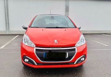 Peugeot 208 160.000 km 5.500 &euro; Zweibrücken 66482
