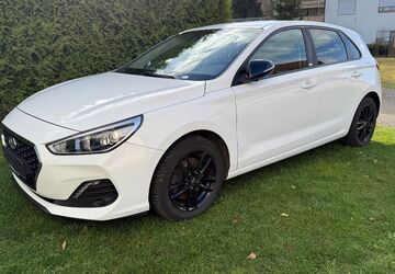 Hyundai i30 83.000 km 12.999 &euro; Freisen 66629