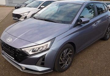 Hyundai i20 11.300 km 17.900 &euro; Freisen 66629