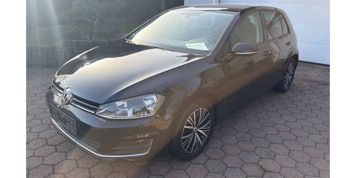 VW Golf 97.663 km 14.450 &euro; Bliesen (St. Wendel) 66606