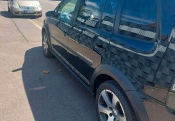 VW Touran 163.000 km 8.200 &euro; Homburg saar 66424
