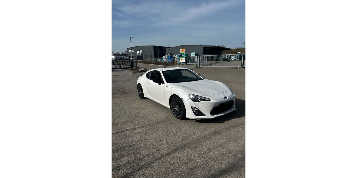 Toyota GT86 166.000 km 22.500 &euro; Höheischweiler 66989