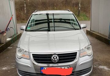 VW Touran 185.000 km 3.450 &euro; Sankt Wendel 66606