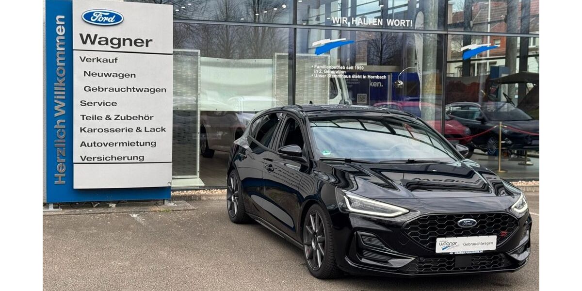 Ford Focus 13.000 km 34.960 &euro; Pirmasens 66953