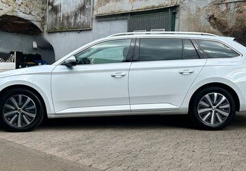 Skoda Superb 167.000 km 19.200 &euro; Saarbrücken 66117