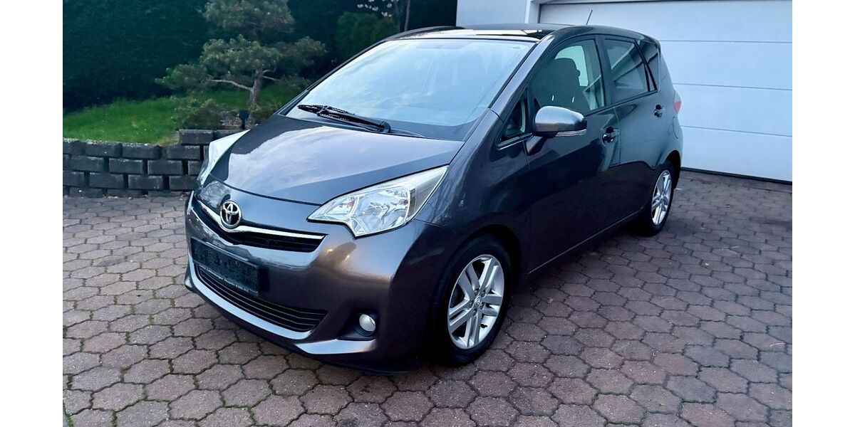 Toyota Verso-S 123.708 km 8.200 &euro; Bliesen (St. Wendel) 66606