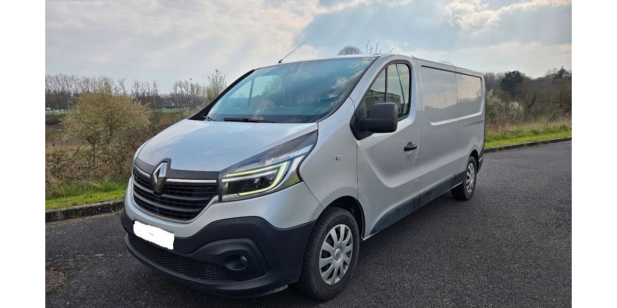 Renault Trafic 104.000 km 11.900 &euro; Kleinblittersdorf 66271