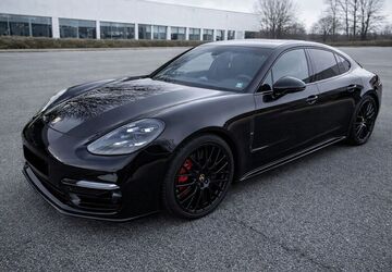 Porsche Panamera 63.500 km 93.800 &euro; Illingen 66557