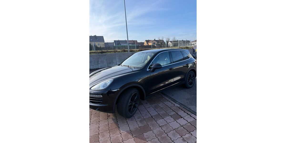 Porsche Cayenne 351.000 km 16.800 &euro; Spiesen-Elversberg 66583