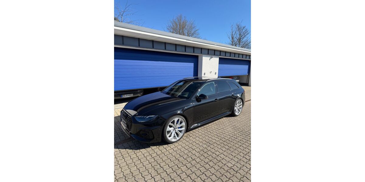Audi RS4 35.000 km 69.900 &euro; Pirmasens 66954