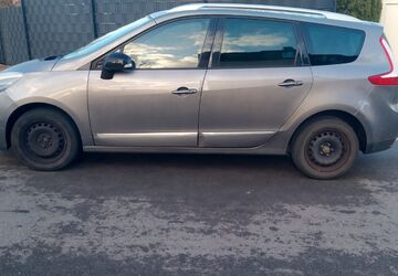 Renault Scenic 150.000 km 7.850 &euro; Saarbrücken 66125