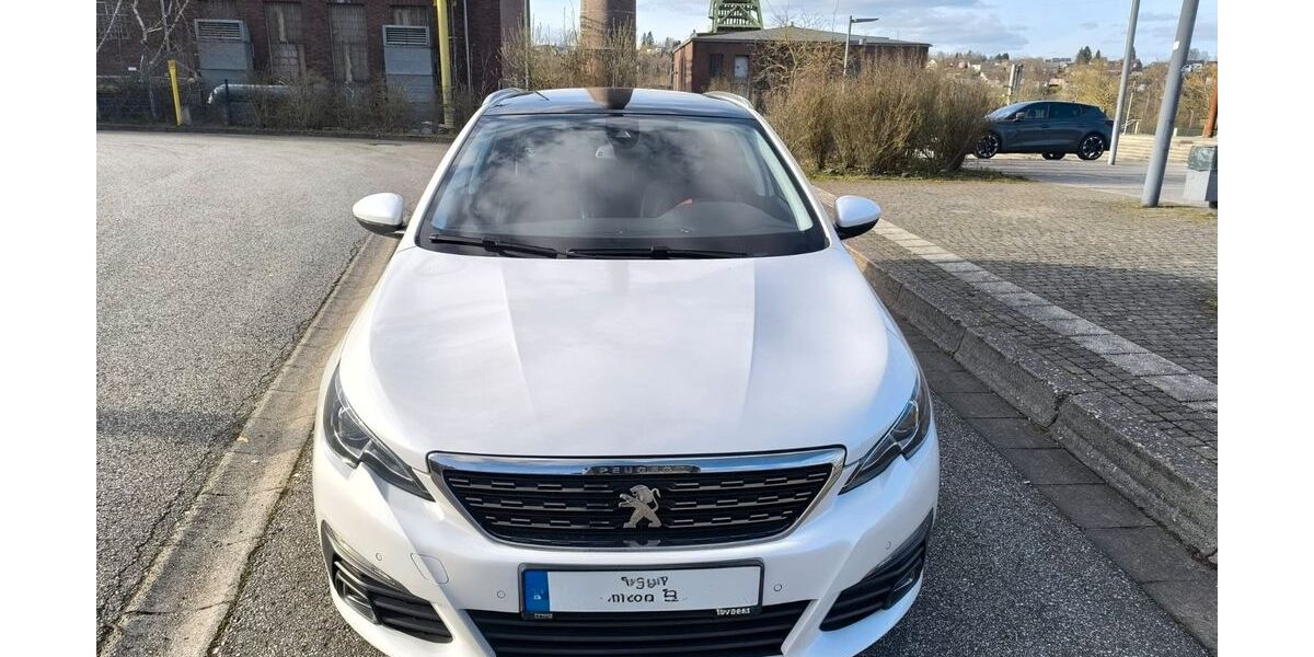 Peugeot 308 96.826 km 11.390 &euro; Schiffweiler 66578