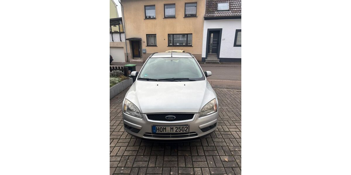 Ford Focus 233.000 km 1.850 &euro; Blieskastel 66440
