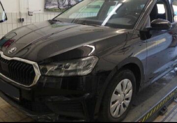 Skoda Fabia 46.439 km 15.690 &euro; Saarbrücken 66130
