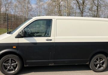 VW T5 Transporter 245.000 km 5.700 &euro; Homburg 66424