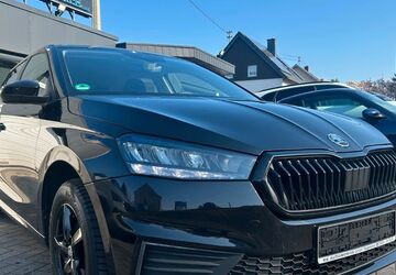 Skoda Fabia 29.700 km 21.000 &euro; Riegelsberg 66292