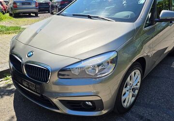 BMW 225 48.000 km 15.900 &euro; Saarbrücken - Burbach 66115