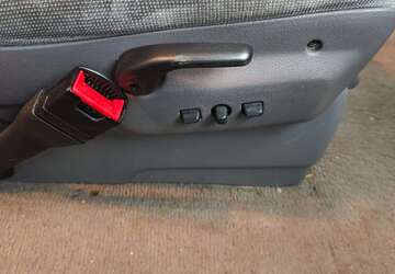 Chrysler Voyager 180.000 km 1.750 &euro; Neunkirchen/Saar 66538