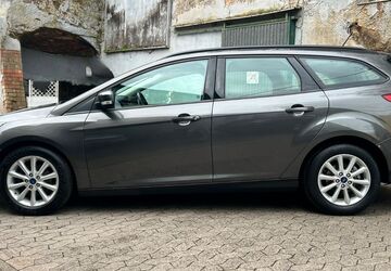 Ford Focus 199.000 km 3.900 &euro; Saarbrücken 66117