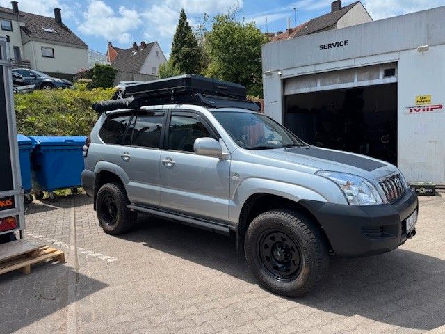 Toyota Land Cruiser 260.000 km 32.399 &euro; Pirmasens 66953
