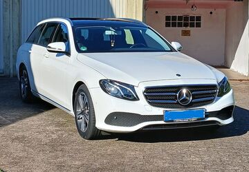 Mercedes-Benz E 200 102.000 km 22.999 &euro; Krottelbach 66909