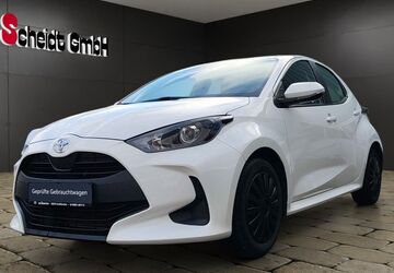 Toyota Yaris 47.985 km 14.970 &euro; Schiffweiler 66578