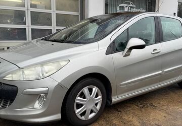Peugeot 308 81.000 km 4.999 &euro; Saarbrücken 66115
