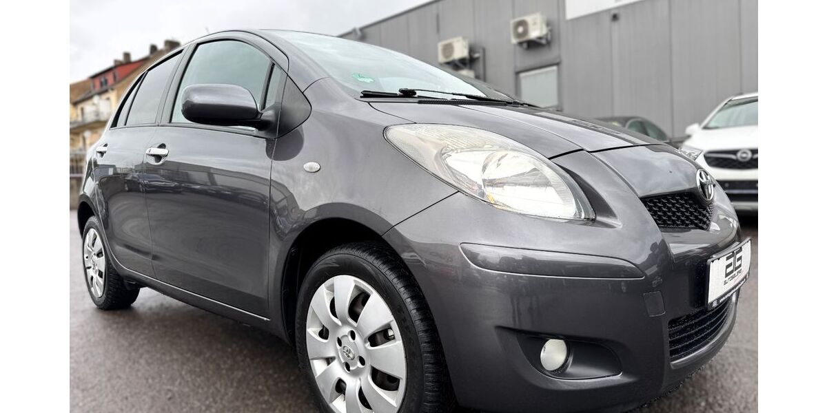 Toyota Yaris 190.000 km 6.500 &euro; Saarbrücken-Altenkessel 66126