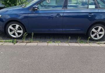 Skoda Rapid/Spaceback 153.000 km 8.800 &euro; Homburg 66424