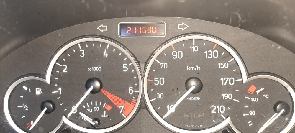 Peugeot 206 211.630 km 1.500 &euro; Homburg 66424