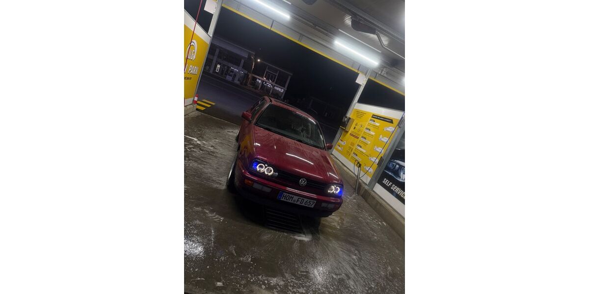 VW Golf 153.000 km 1.950 &euro; Homburg 66424