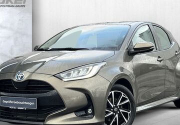 Toyota Yaris 43.000 km 18.250 &euro; Pirmasens 66953