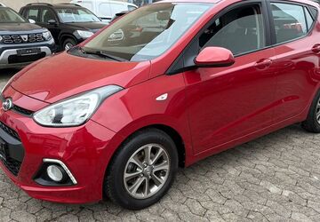 Hyundai i10 82.000 km 7.900 &euro; Saarbrücken 66115