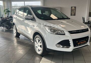 Ford Kuga 31.000 km 12.490 &euro; Bexbach 66450