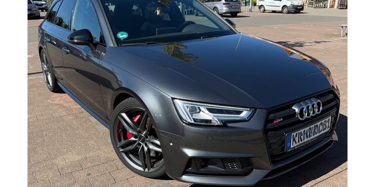 Audi S4 123.000 km 31.300 &euro; Rodenbach 67688