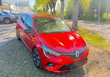 Renault Clio 66.900 km 13.900 &euro; Tholey 66636