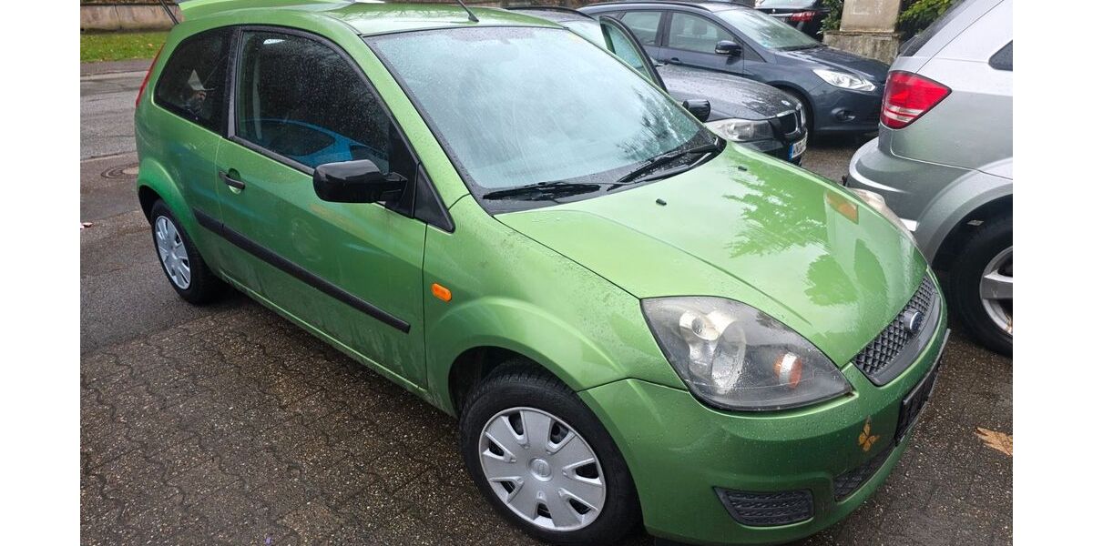 Ford Fiesta 176.000 km 2.500 &euro; Schiffweiler 66578