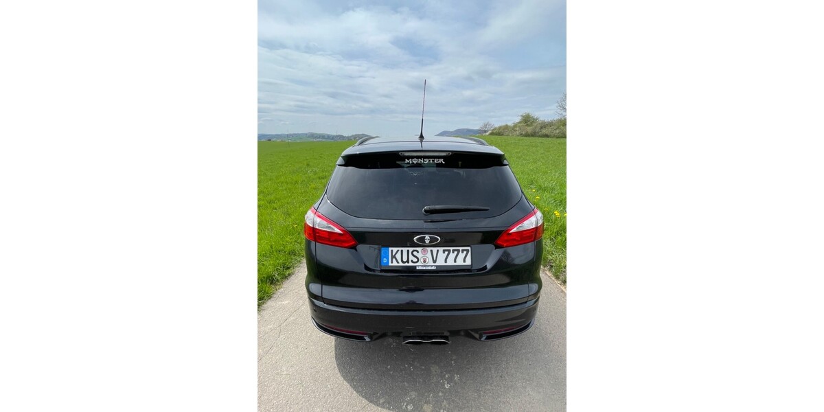 Ford Focus 128.000 km 11.990 &euro; Albessen 66871