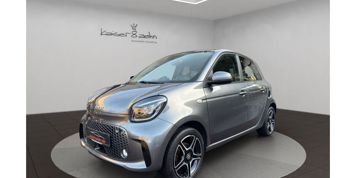 Smart ForFour 27.806 km 11.888 &euro; Saarbrücken 66133