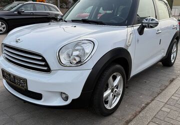 Mini Cooper 124.900 km 8.390 &euro; Saarbrücken Dudweiler 66125