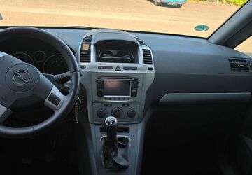Opel Zafira 60.000 km 7.500 &euro; Pirmasens 66953