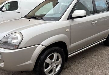 Hyundai TUCSON 140.000 km 4.999 &euro; Saarbrücken 66115