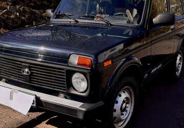 Lada 4x4 43.500 km 9.100 &euro; Oberthal 66649