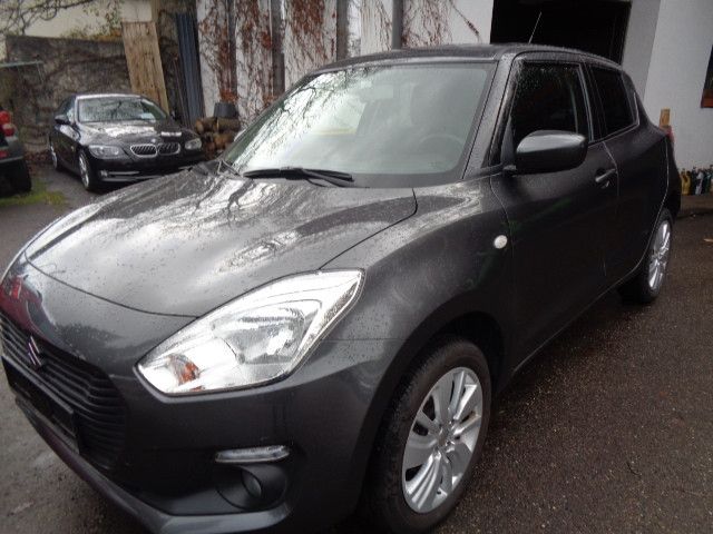 Suzuki Swift 66.372 km 11.490 &euro; Saarbrücken 66119