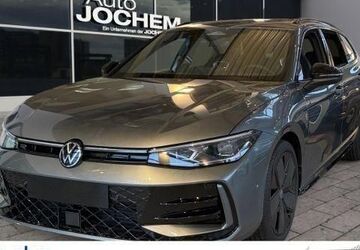 VW Passat 9.000 km 55.990 &euro; Illingen 66557