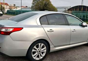 Renault Latitude 202.000 km 4.950 &euro; Saarbrucken 66113