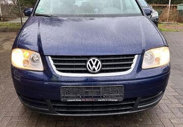 VW Touran 218.711 km 1.999 &euro; Homburg 66424