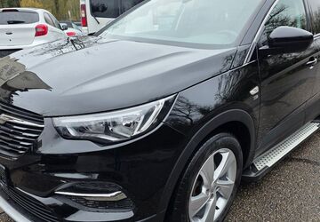 Opel Grandland (X) 129.000 km 13.600 &euro; Saarbrücken - Burbach 66115