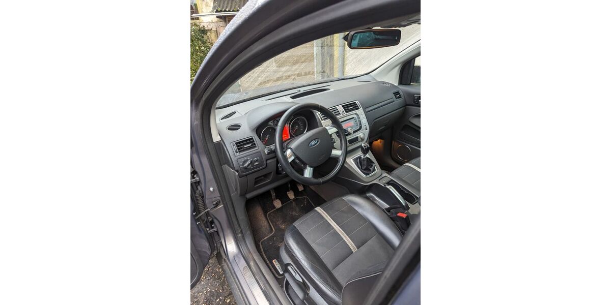 Ford Kuga 179.000 km 5.999 &euro; Neunkirchen 66540