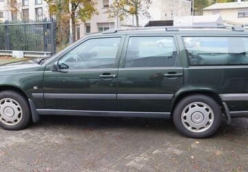 Volvo V70 208.367 km 9.450 &euro; Saarbrücken 66117